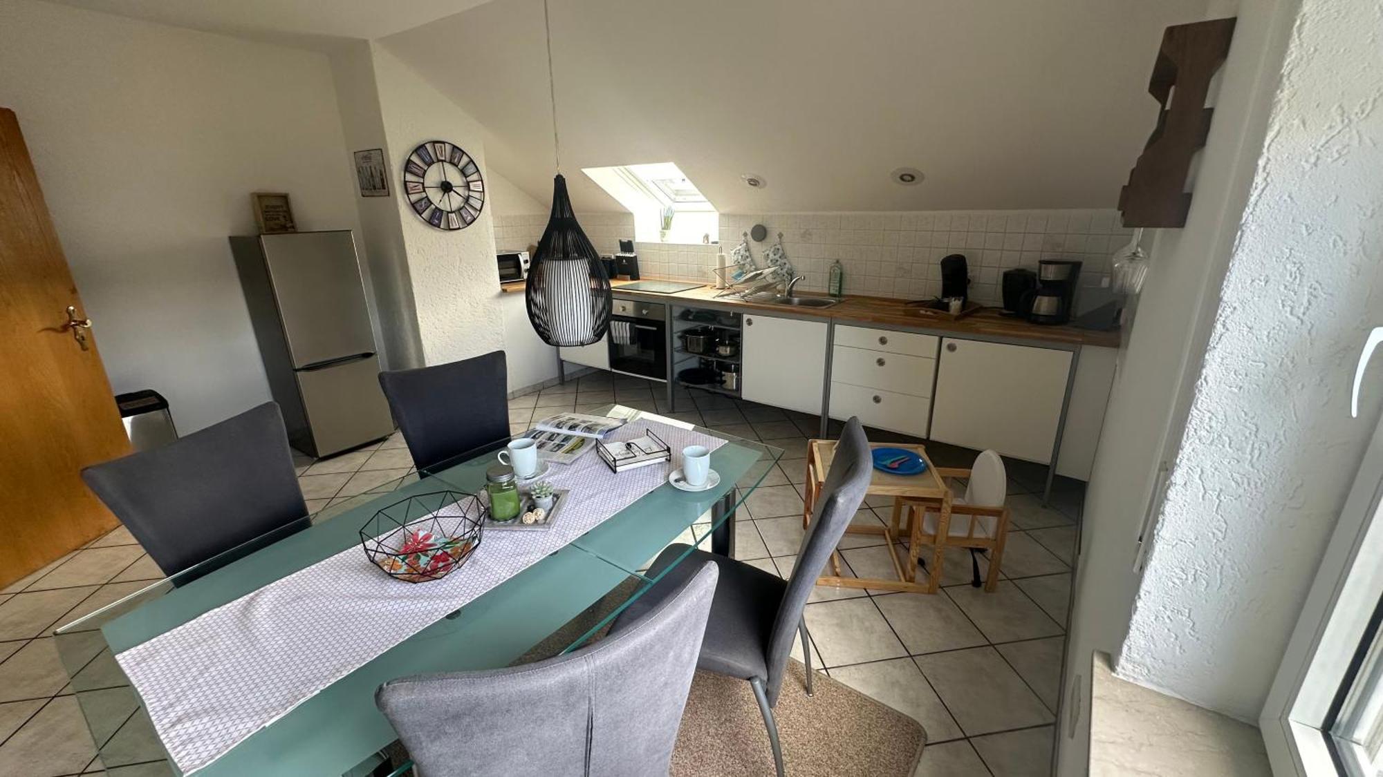 Fewo Hoheeifel, 1 Haus Mit 2 Apartments 5 Schlafzimmer In Kelberg Naehe Nuerburgring Phòng bức ảnh