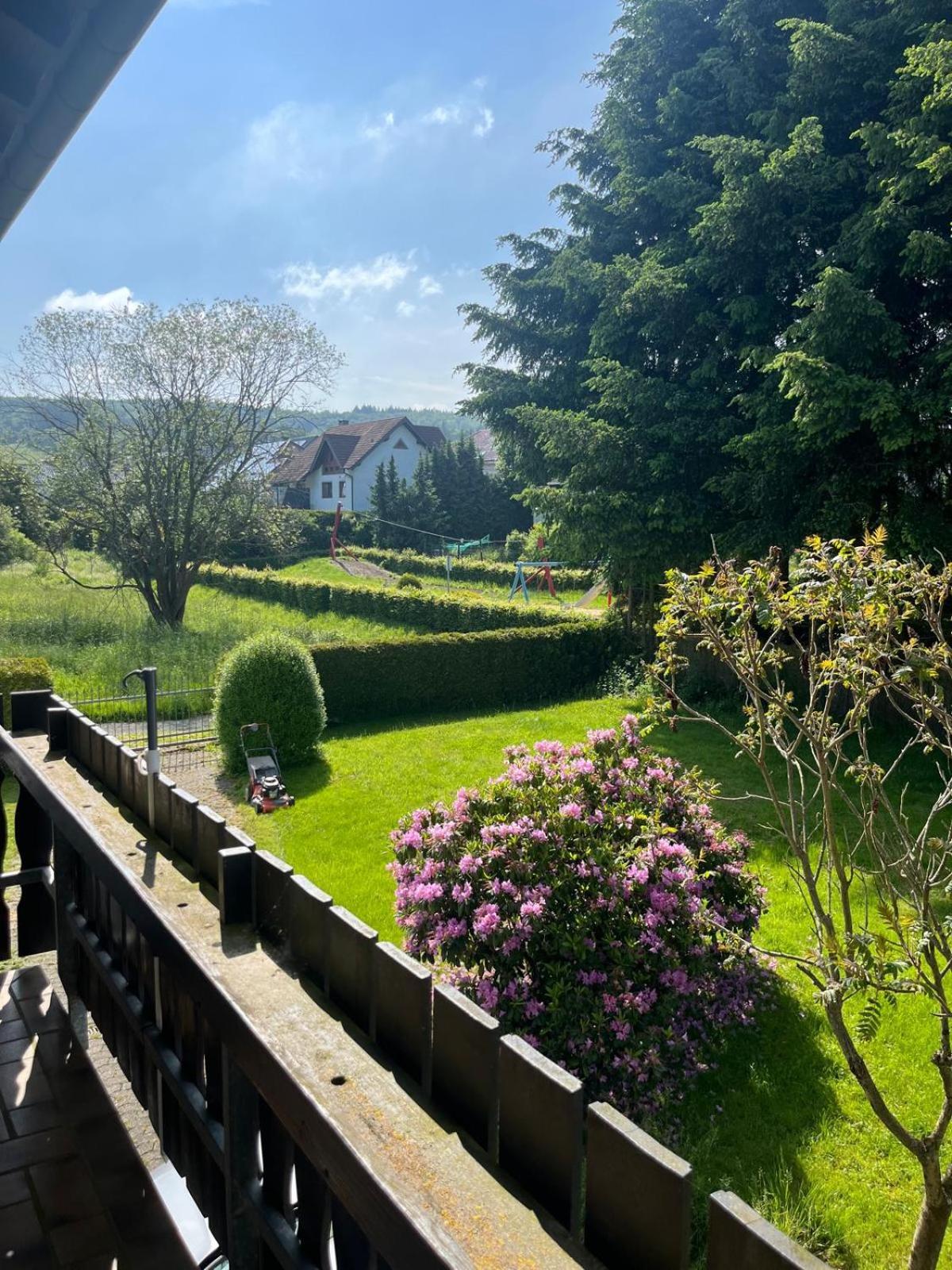 Fewo Hoheeifel, 1 Haus Mit 2 Apartments 5 Schlafzimmer In Kelberg Naehe Nuerburgring Ngoại thất bức ảnh